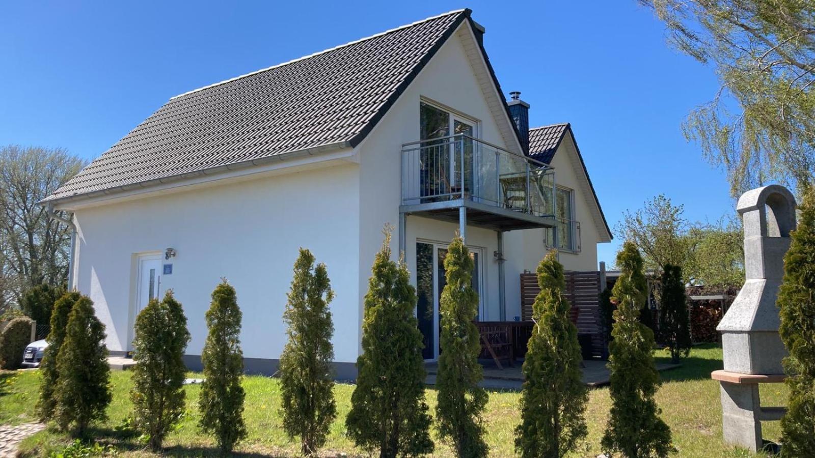 Boddenhus Loissin Vila Exterior foto