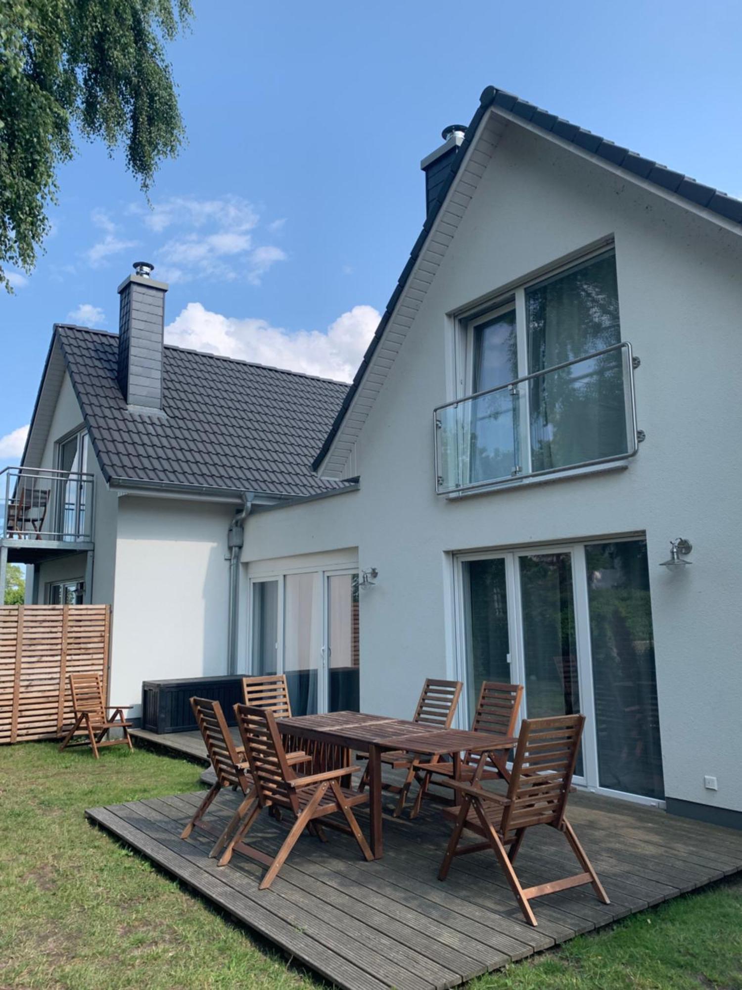 Boddenhus Loissin Vila Exterior foto