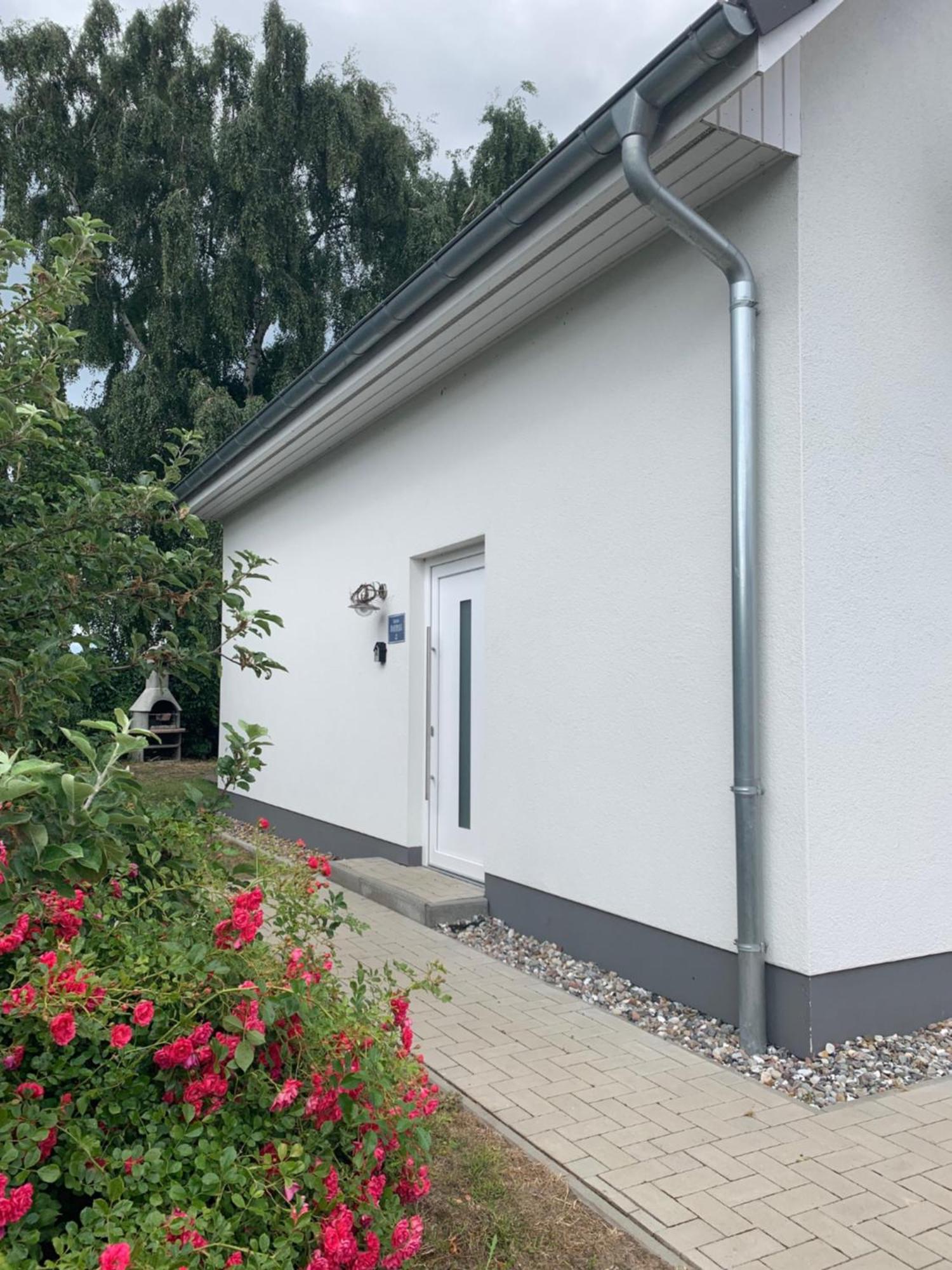 Boddenhus Loissin Vila Exterior foto